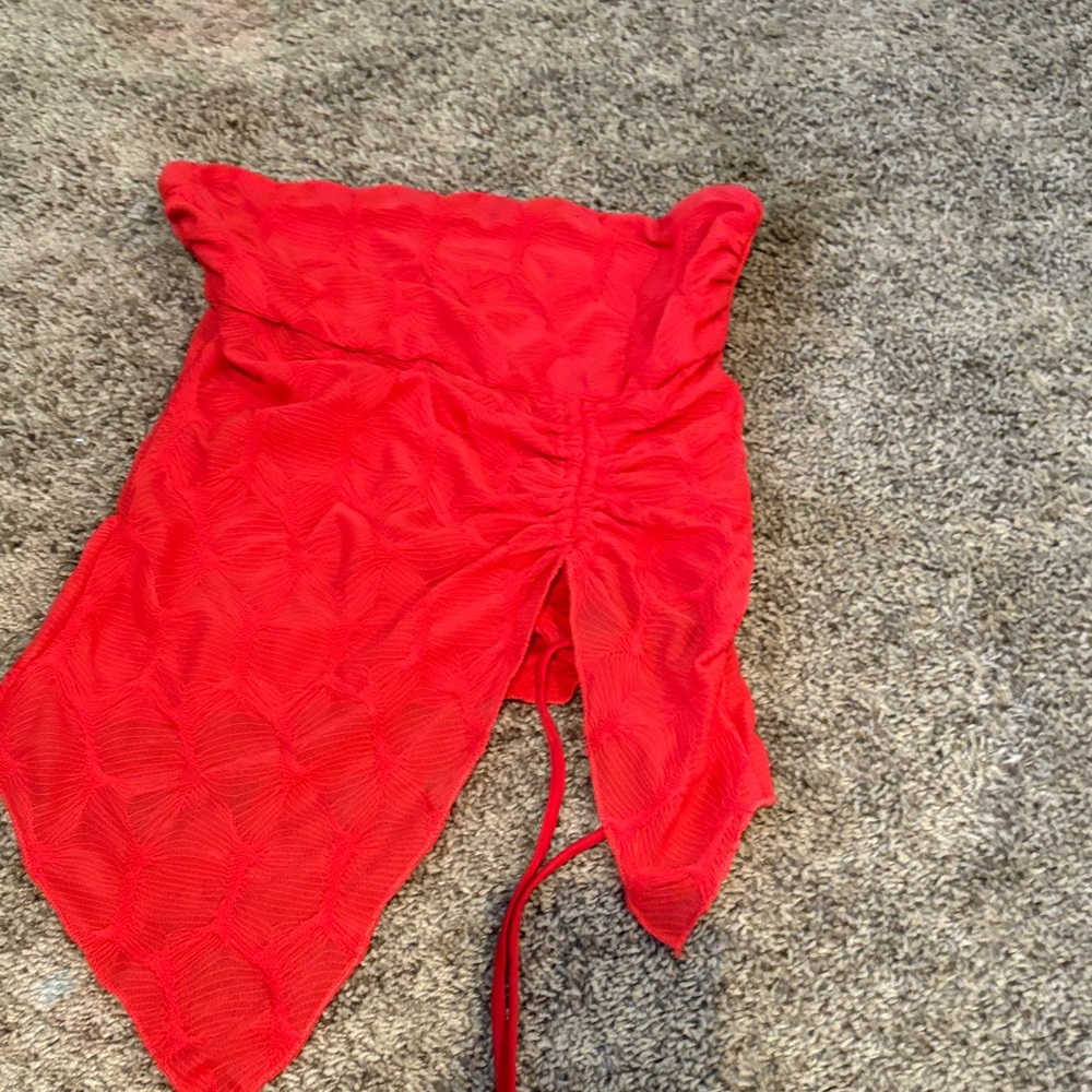 Silence + Noise Scarlet Strapless Top